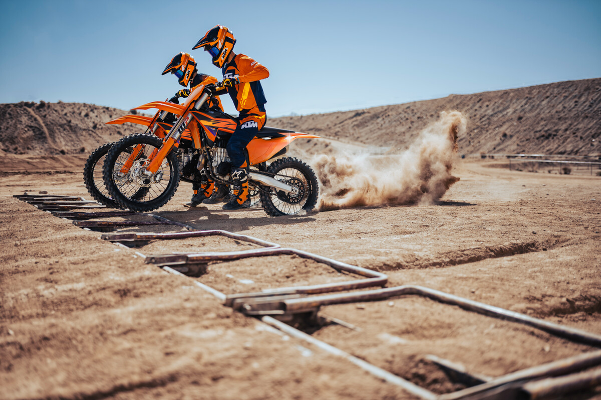 MY26 KTM 450 SX-F_MY26 KTM 250 SX-F_Action