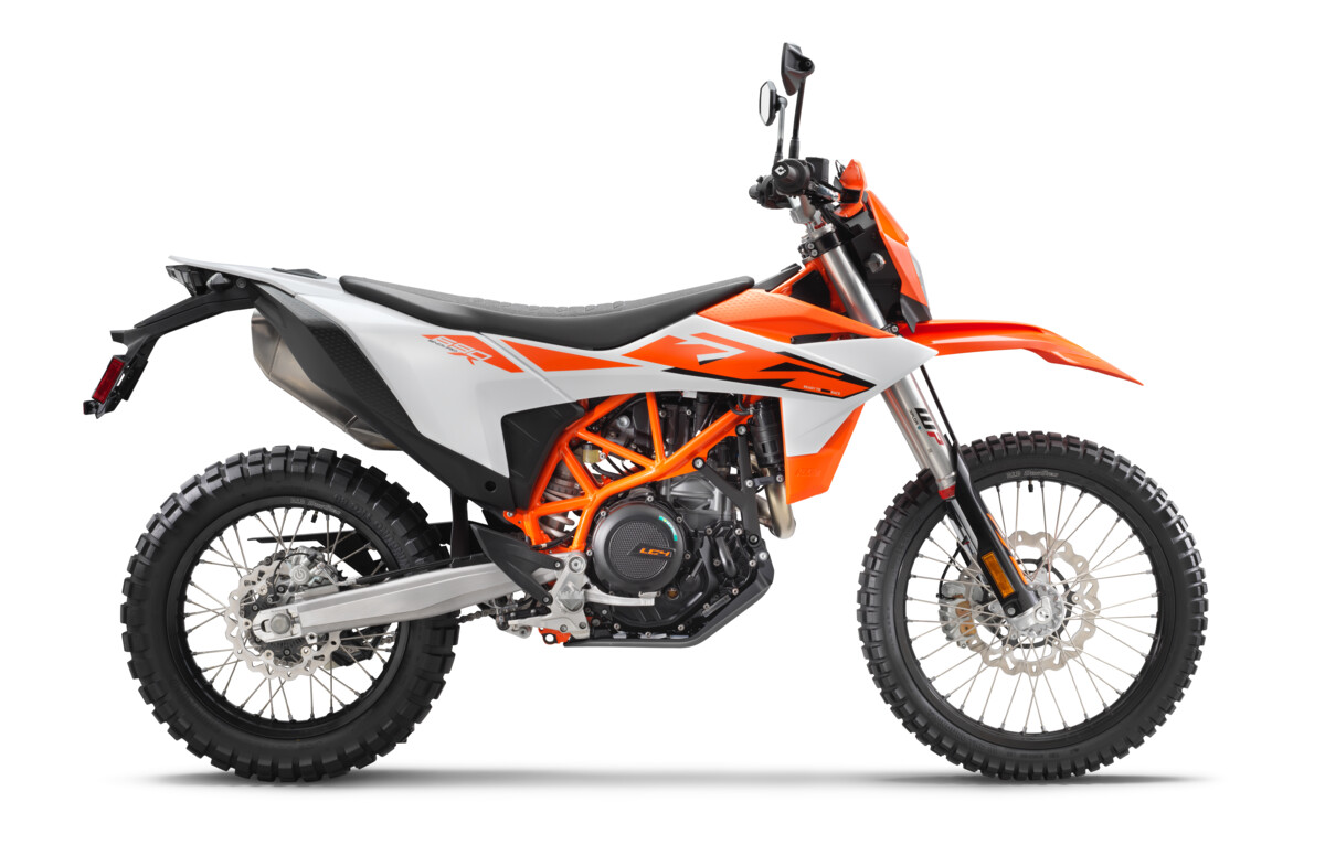 682675_MY26 KTM 690 ENDURO R_STUDIO_US_USA_STUDIO
