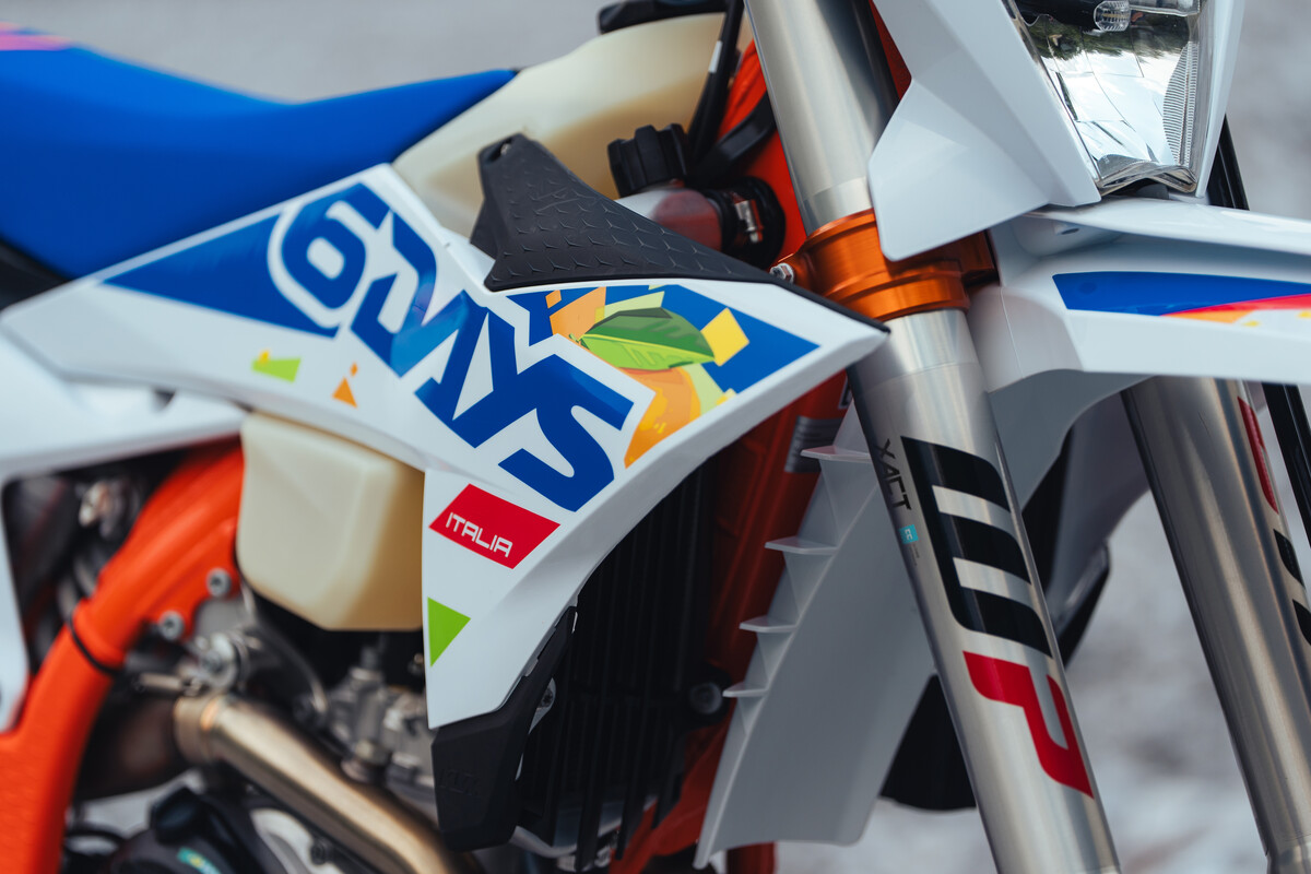 707993_MY26-KTM-500-EXC-F-6DAYS_KTM EXC 6DAYS_DETAILS