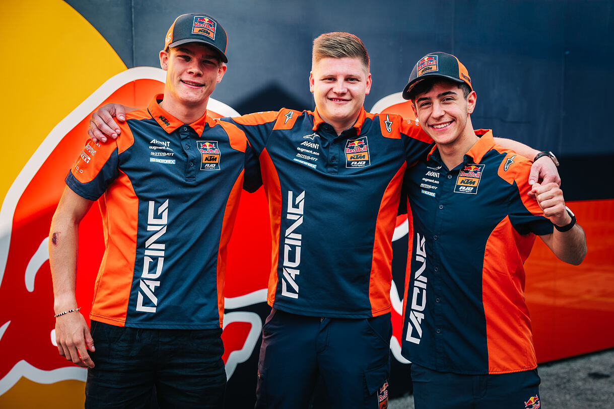 Red Bull KTM Ajo Moto2 2026: Veijer & Rueda
