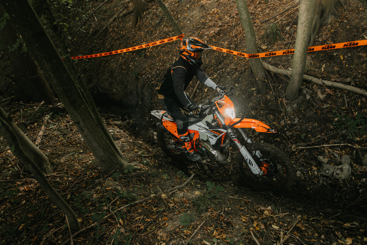 MY26 KTM 300 XC-W HARDENDURO