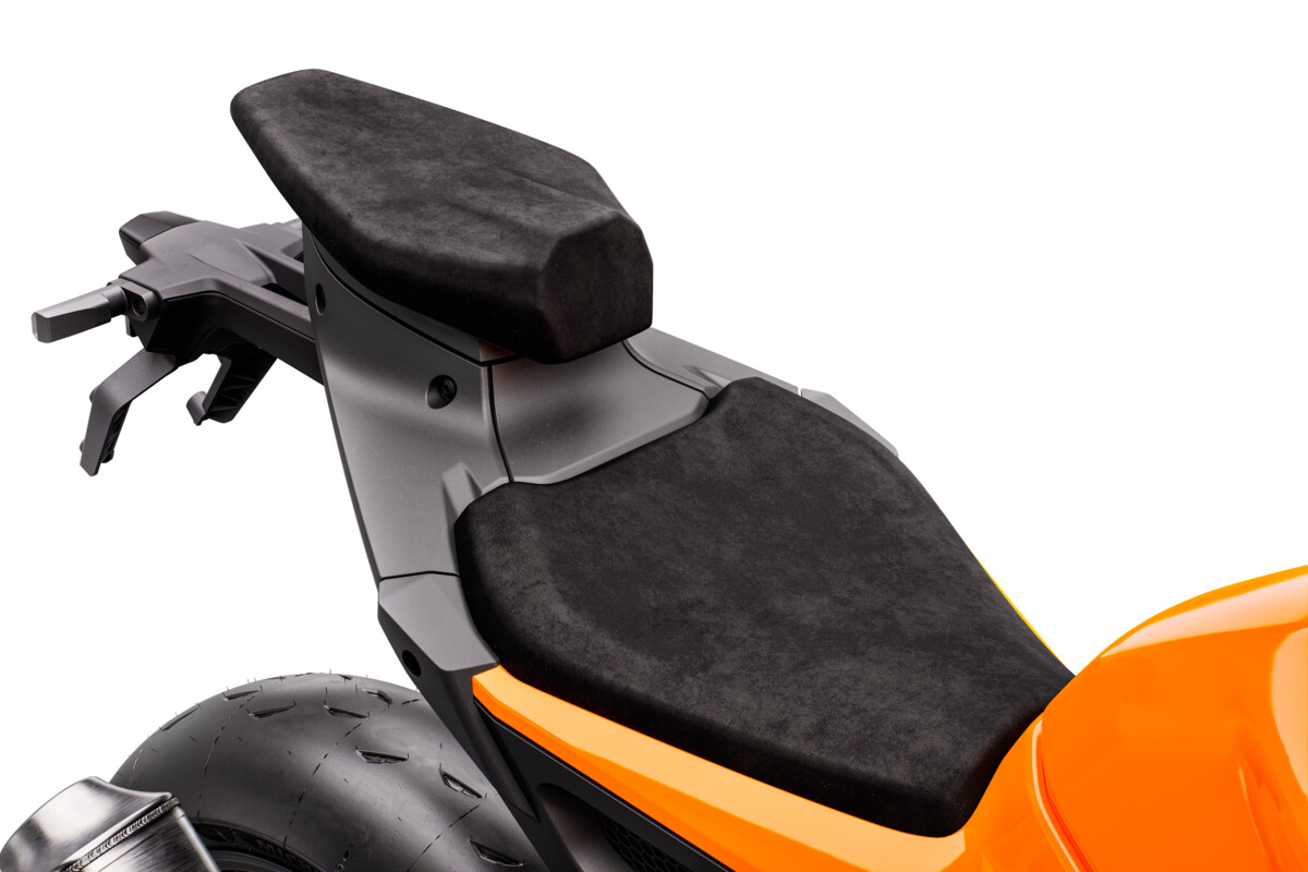 2026 KTM 990 RC R