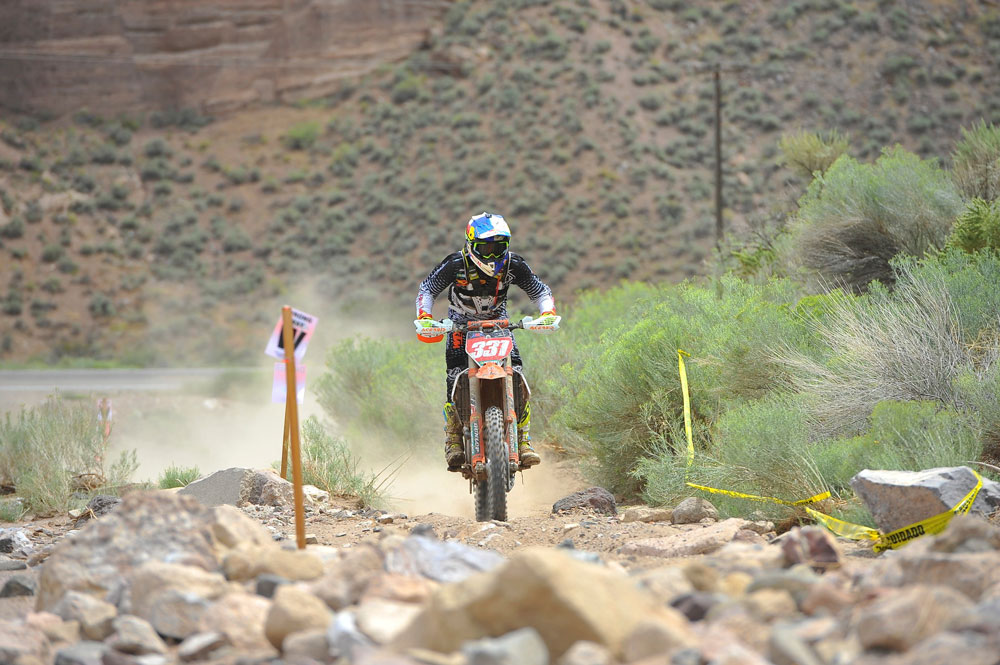 Mark-Kariya_Robert-Action