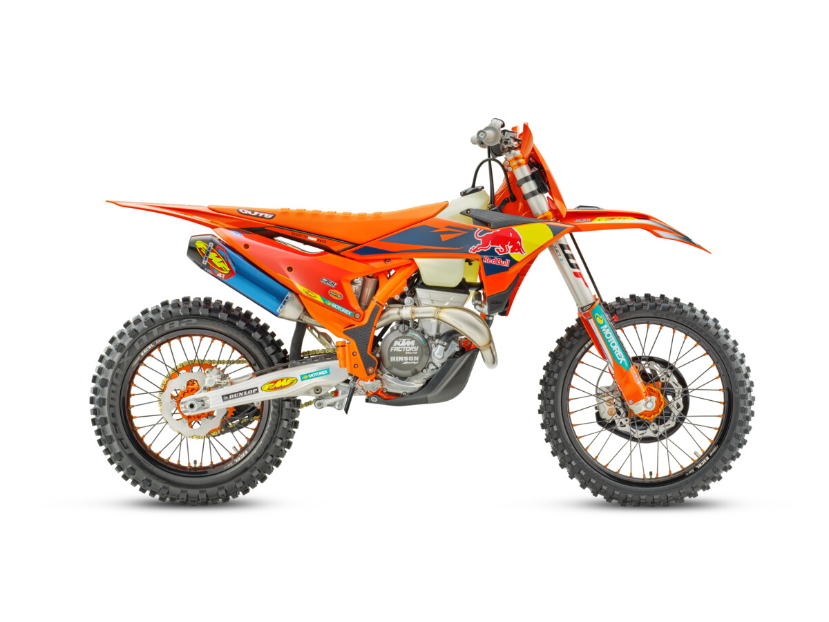718171_MY26_KTM 350 XC-F Factory Edition_90_right_350 XC-F FACTORY EDITION