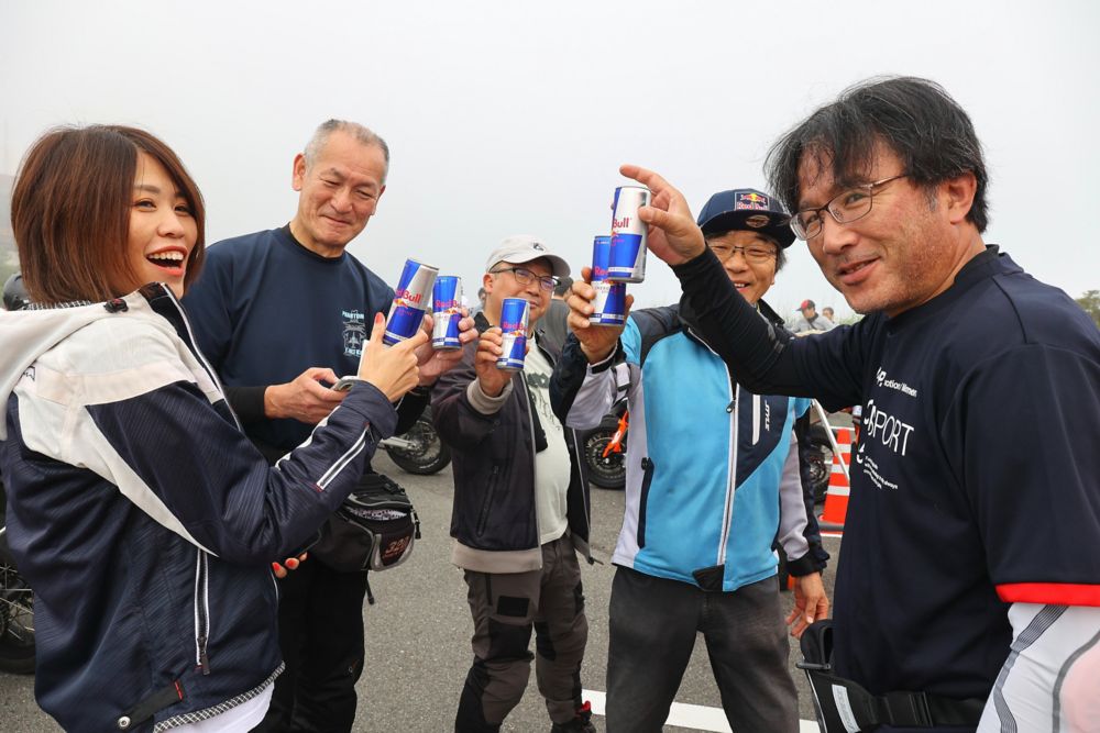 ORANGE BLOODミーティングin箱根（Red Bullエナジードリンクプレゼント）