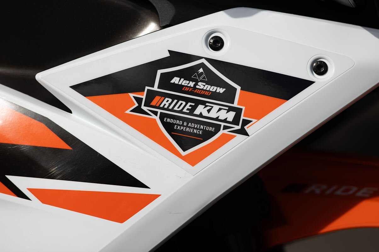 ALEX SNOW OFF-ROAD KTM ENDURO & ADVENTURE EXPERIENCE