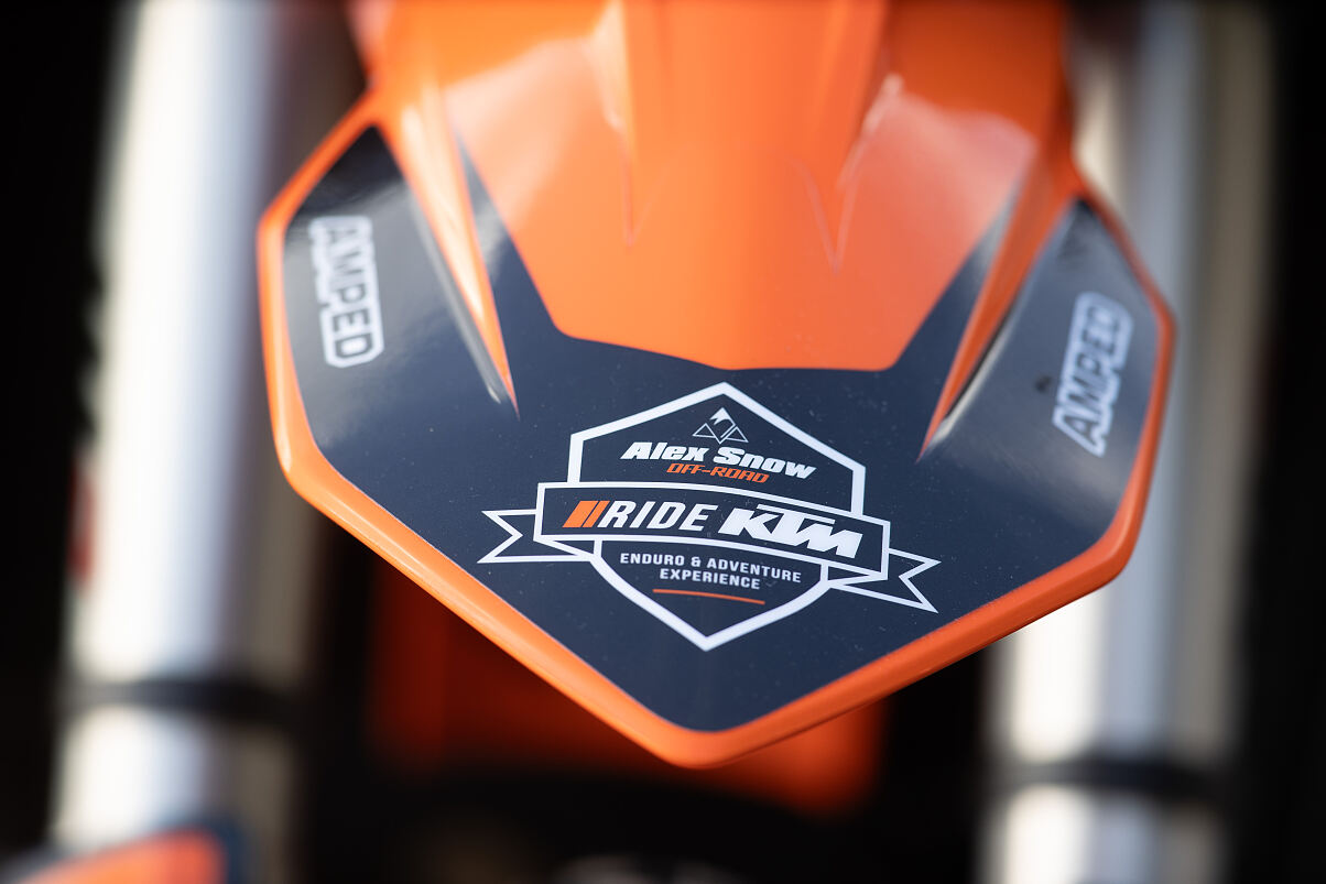 ALEX SNOW OFF-ROAD KTM ENDURO & ADVENTURE EXPERIENCE