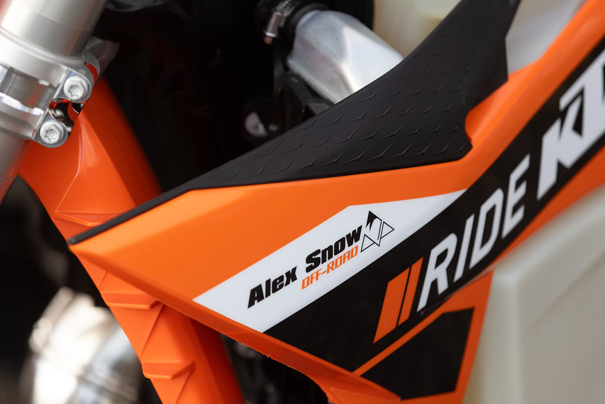ALEX SNOW OFF-ROAD KTM ENDURO & ADVENTURE EXPERIENCE
