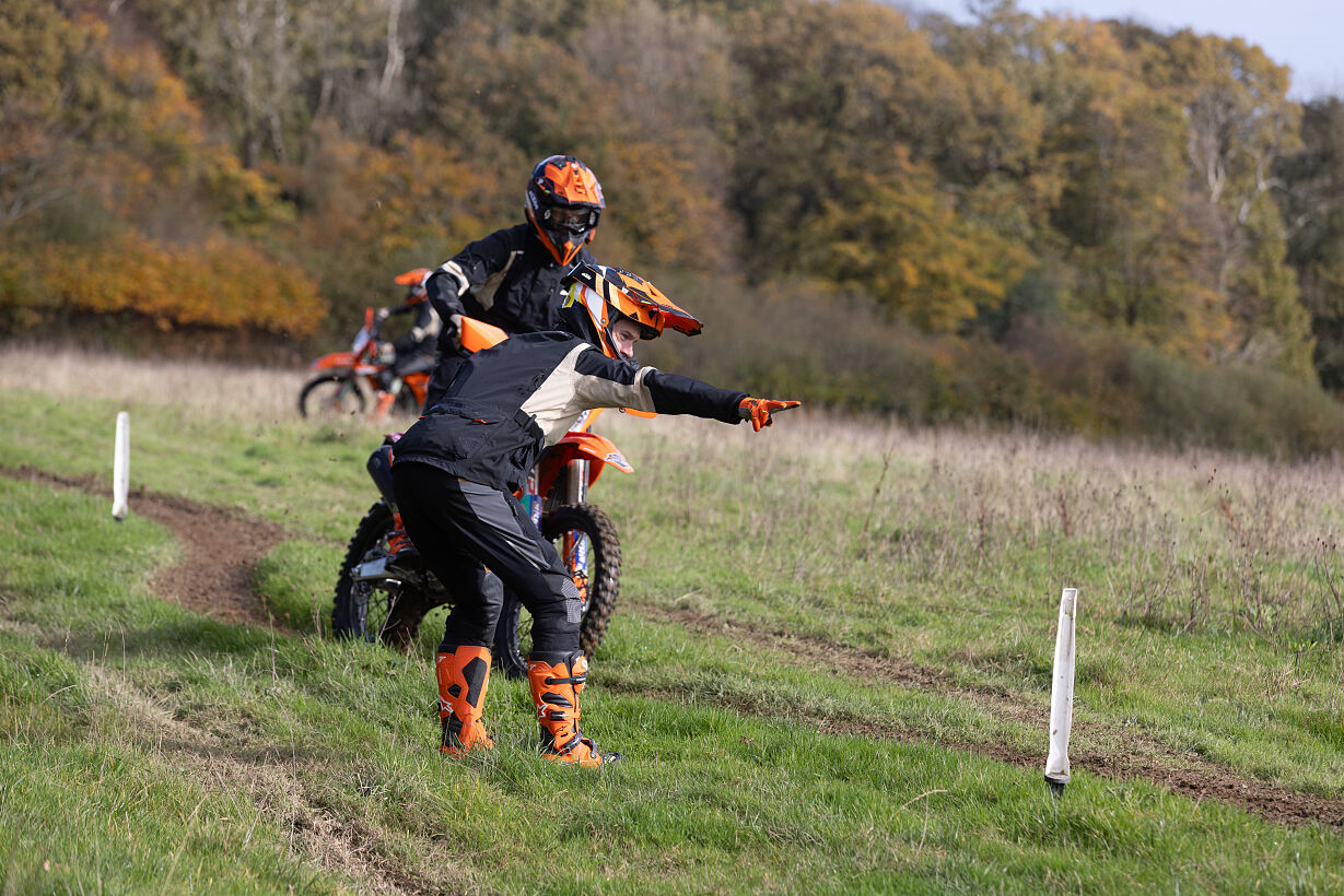 ALEX SNOW OFF-ROAD KTM ENDURO & ADVENTURE EXPERIENCE