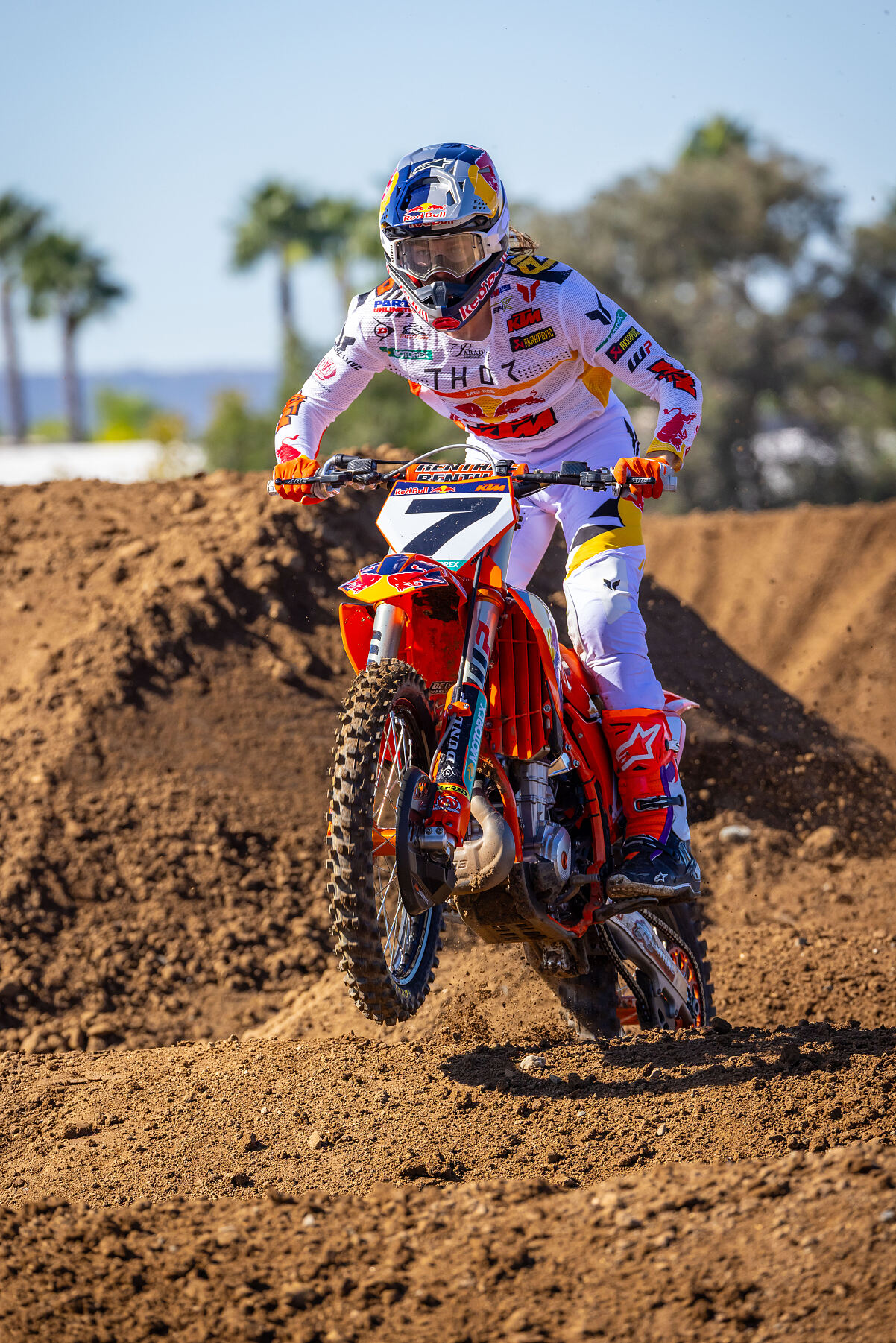 2026 KTM FACTORY EDITION Action