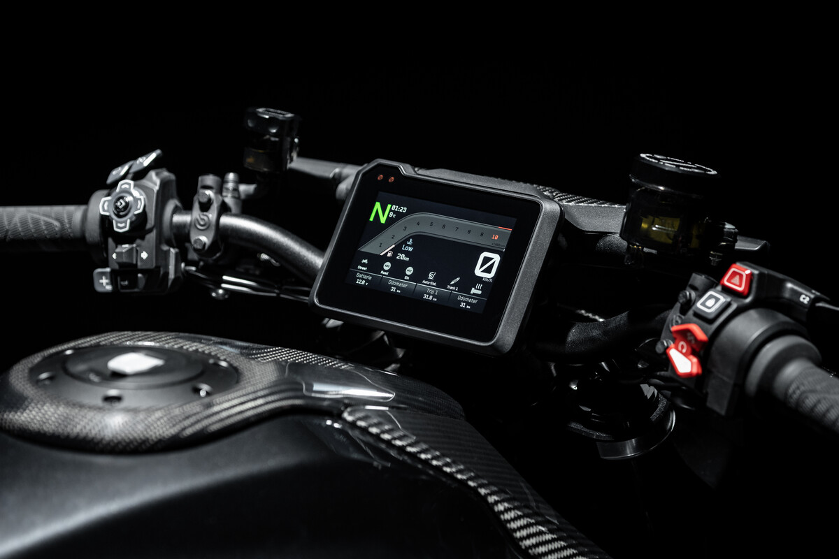 668399_MY25_BRABUS 1400 R SIGNATURE EDITION_STATIC_STATICS_STATICS