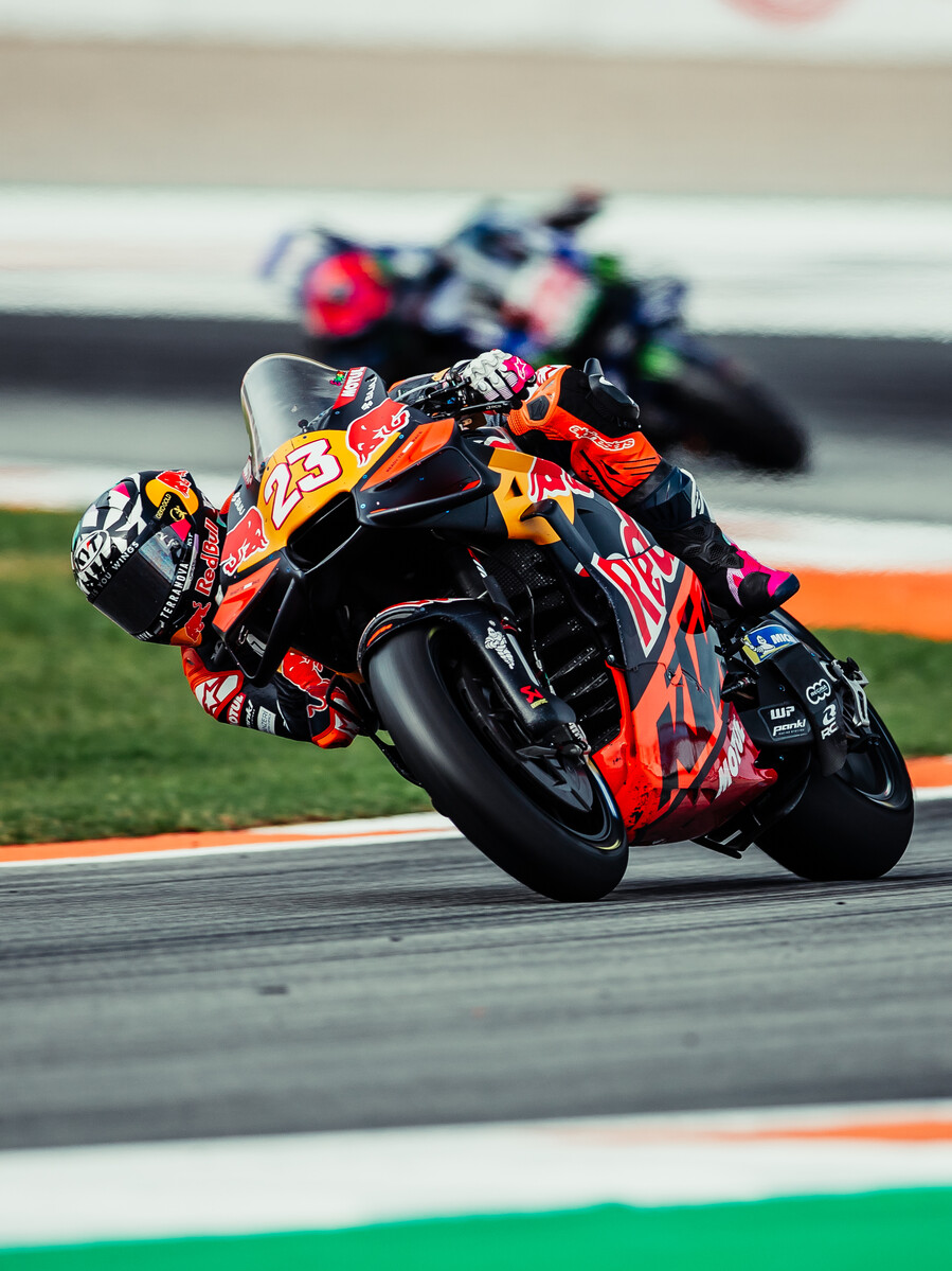 Enea Bastianini 2025 MotoGP Valencia Saturday