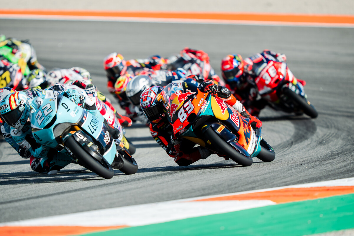 Alvaro Carpe 2025 Red Bull KTM Ajo Moto3 Valencia