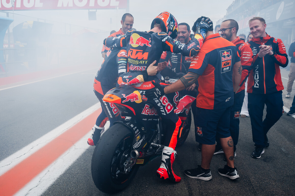 Collin Veijer Red Bull KTM Ajo Moto2 Valencia