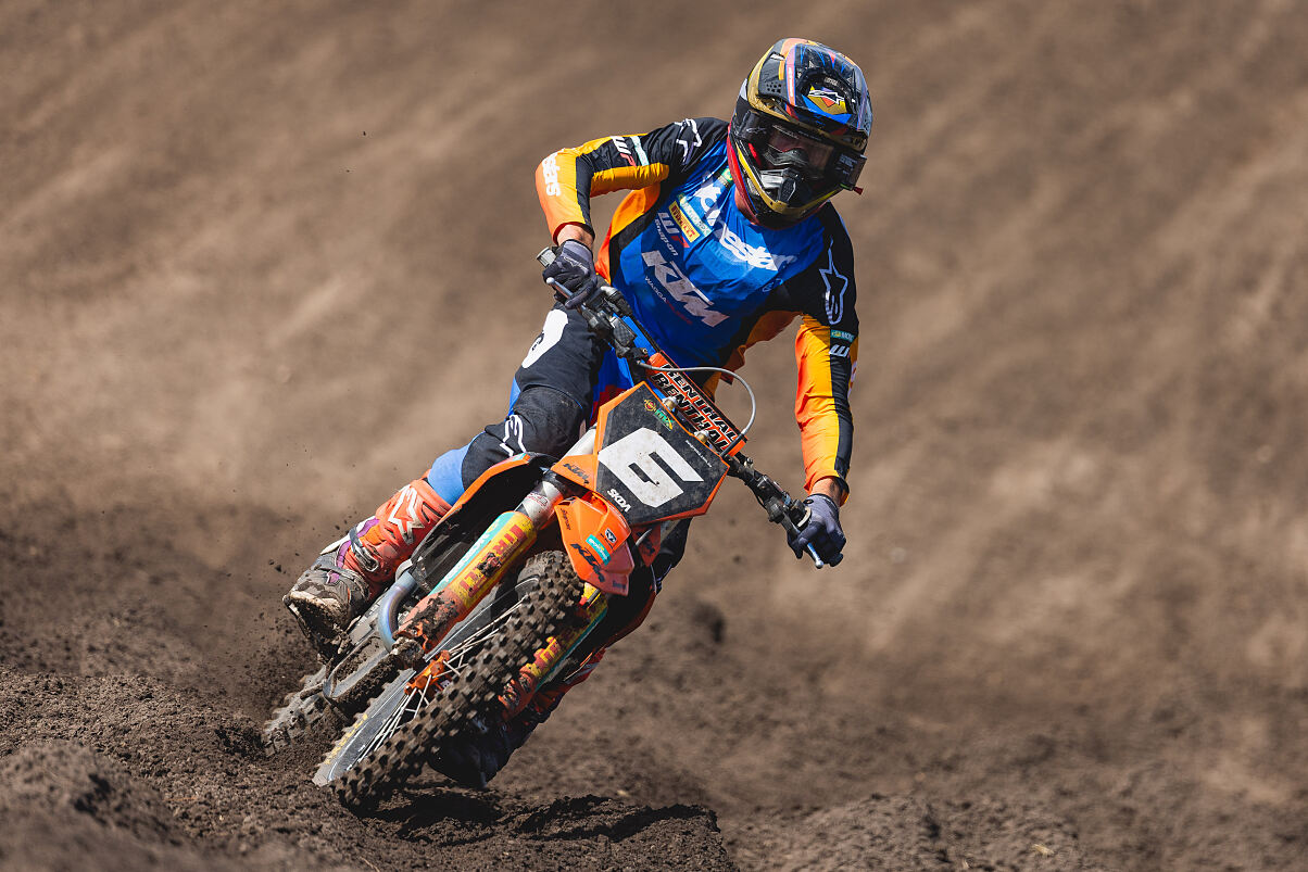 BYRON DENNIS 02 - KTM RACING TEAM