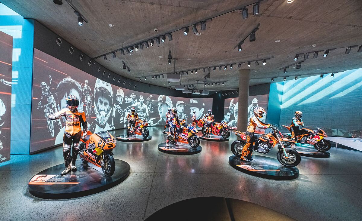 Heroes Ebene KTM Motohall