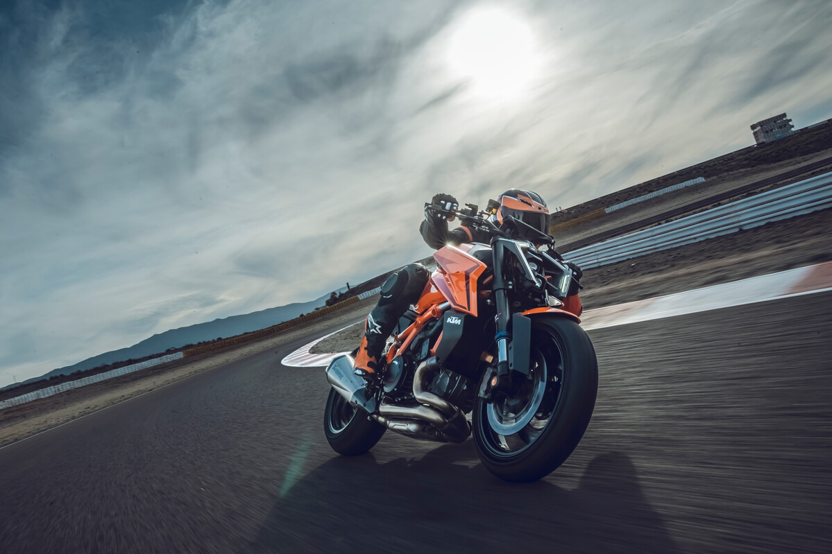 KTM 1390 SUPER DUKE REVO