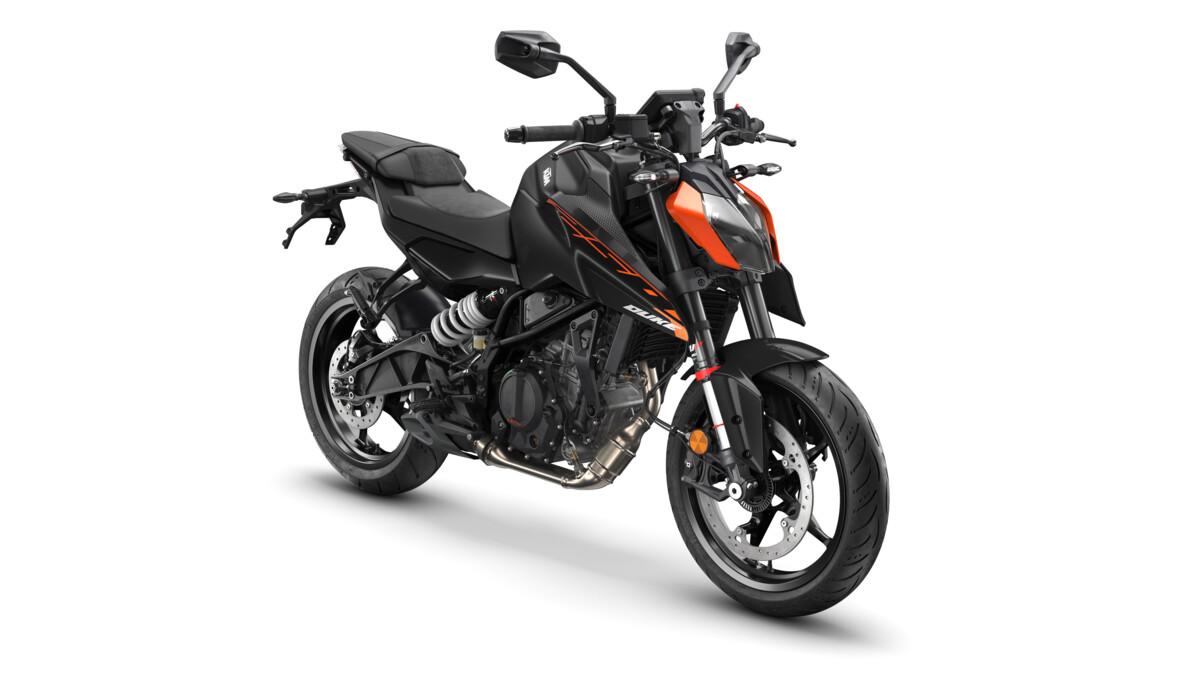 727193_MY26-KTM-250-DUKE-Black-front-right_EU_GLOBAL_INDIA_IMAGES