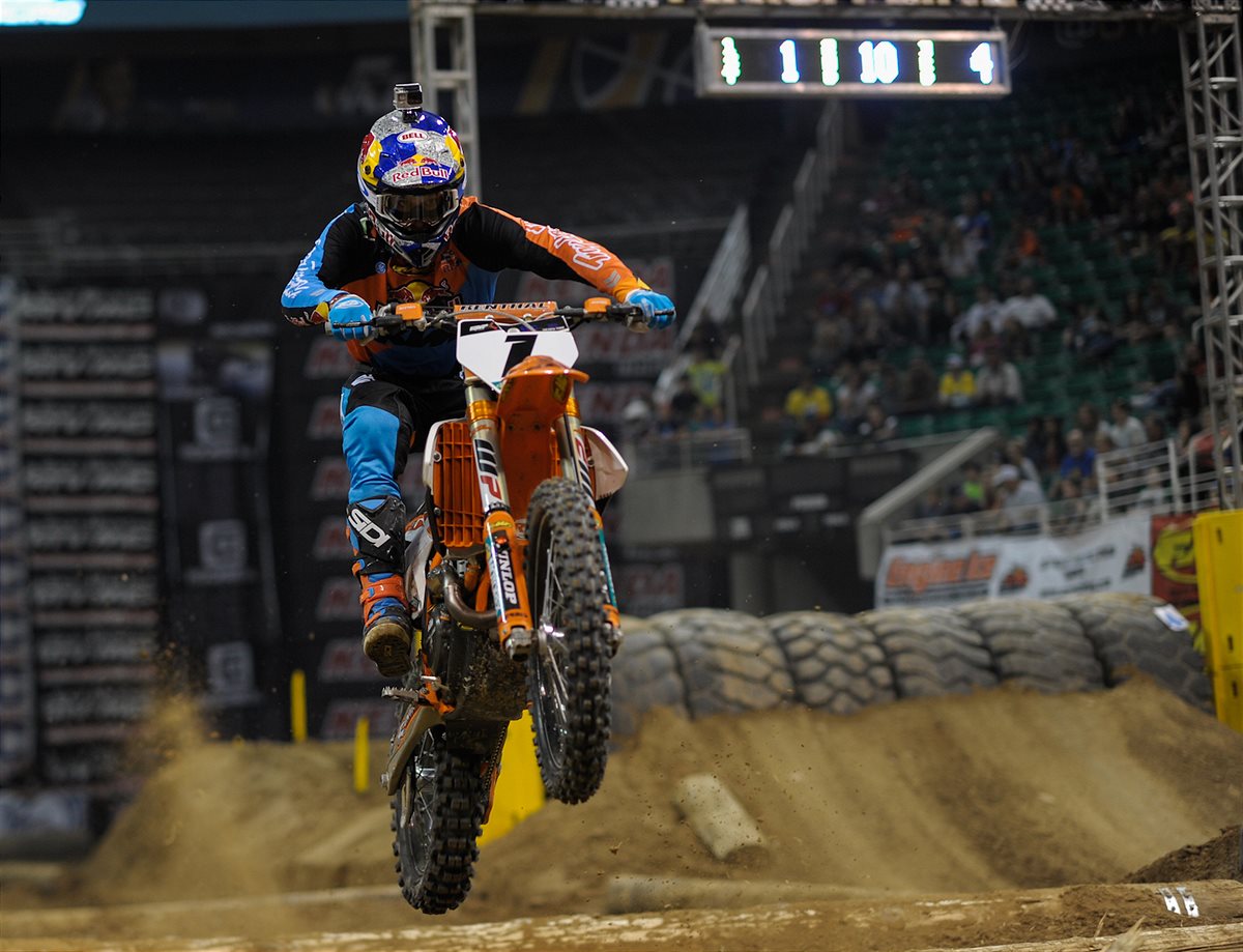 Ian Reid_Cody Webb Action