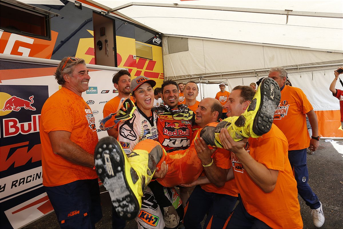 Ivan Cervantes & Team Paddock Cahors 2016