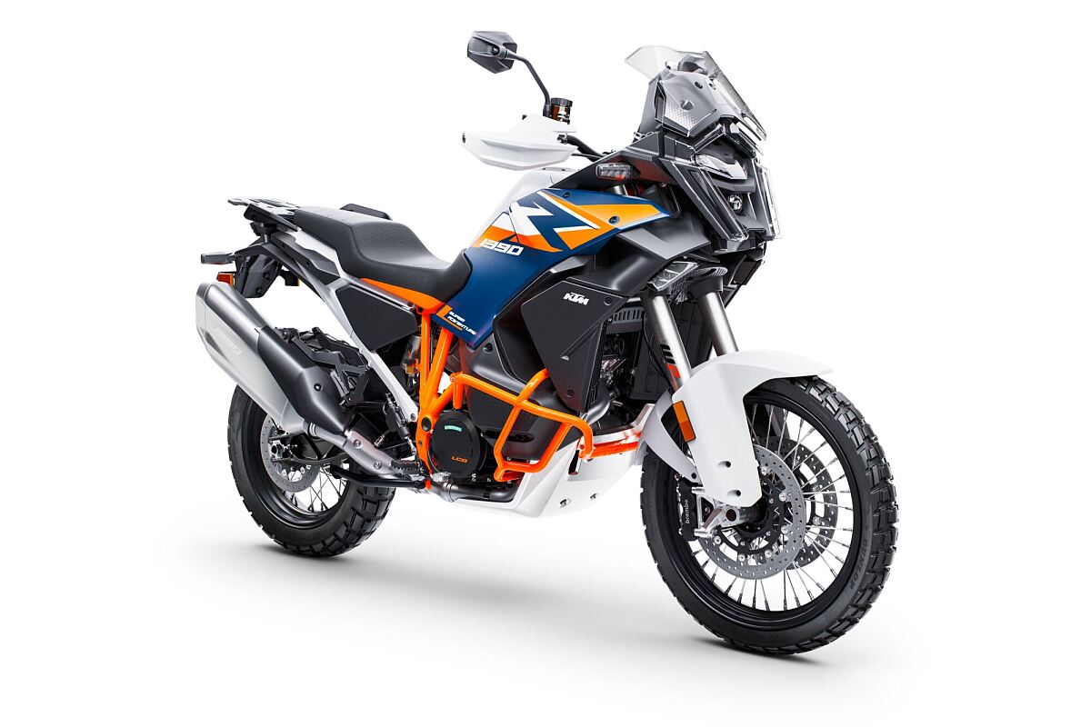 651807_MY26_KTM_1390_Super_Adventure_R_US_Front-Right_USA