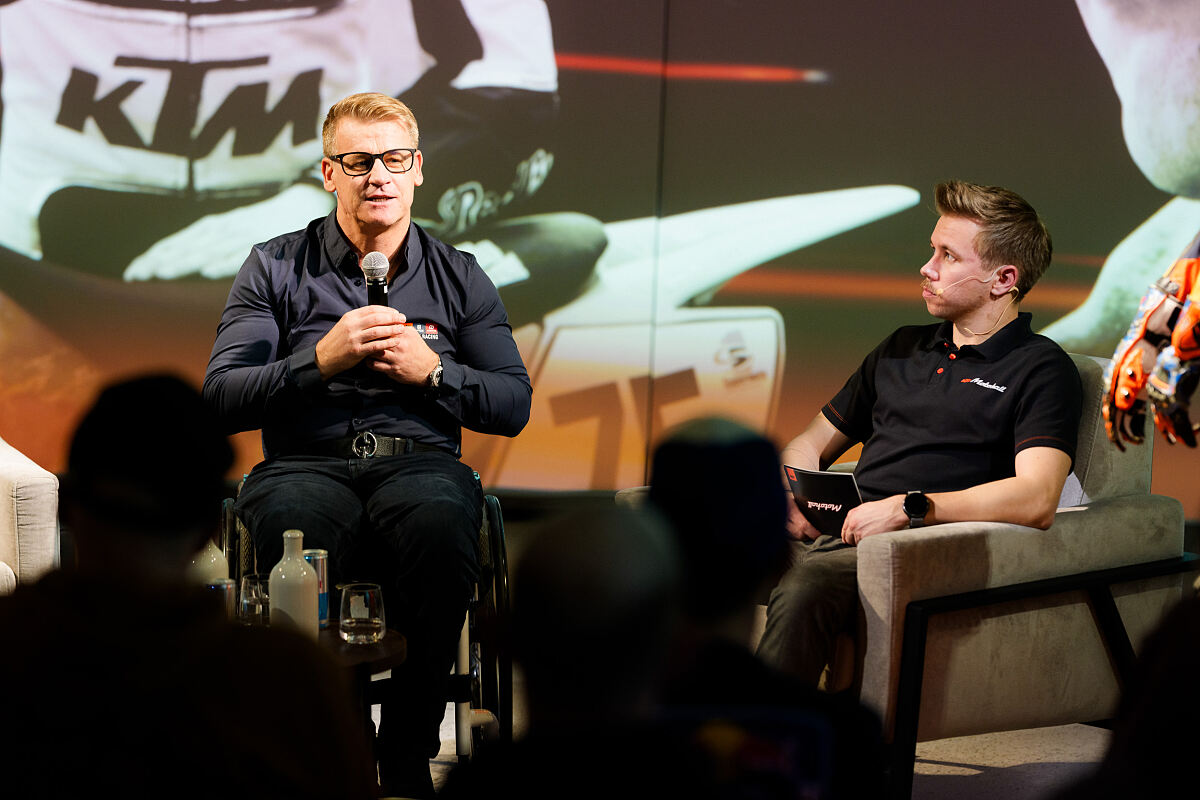 Pedro Acosta - Meet & Reveal 