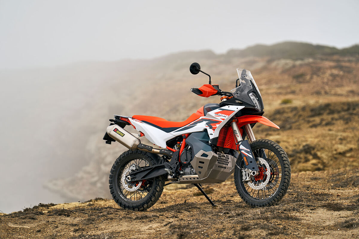652626_MY25 KTM 890 ADVENTURE R- STATIC_EUROPE GLOBAL